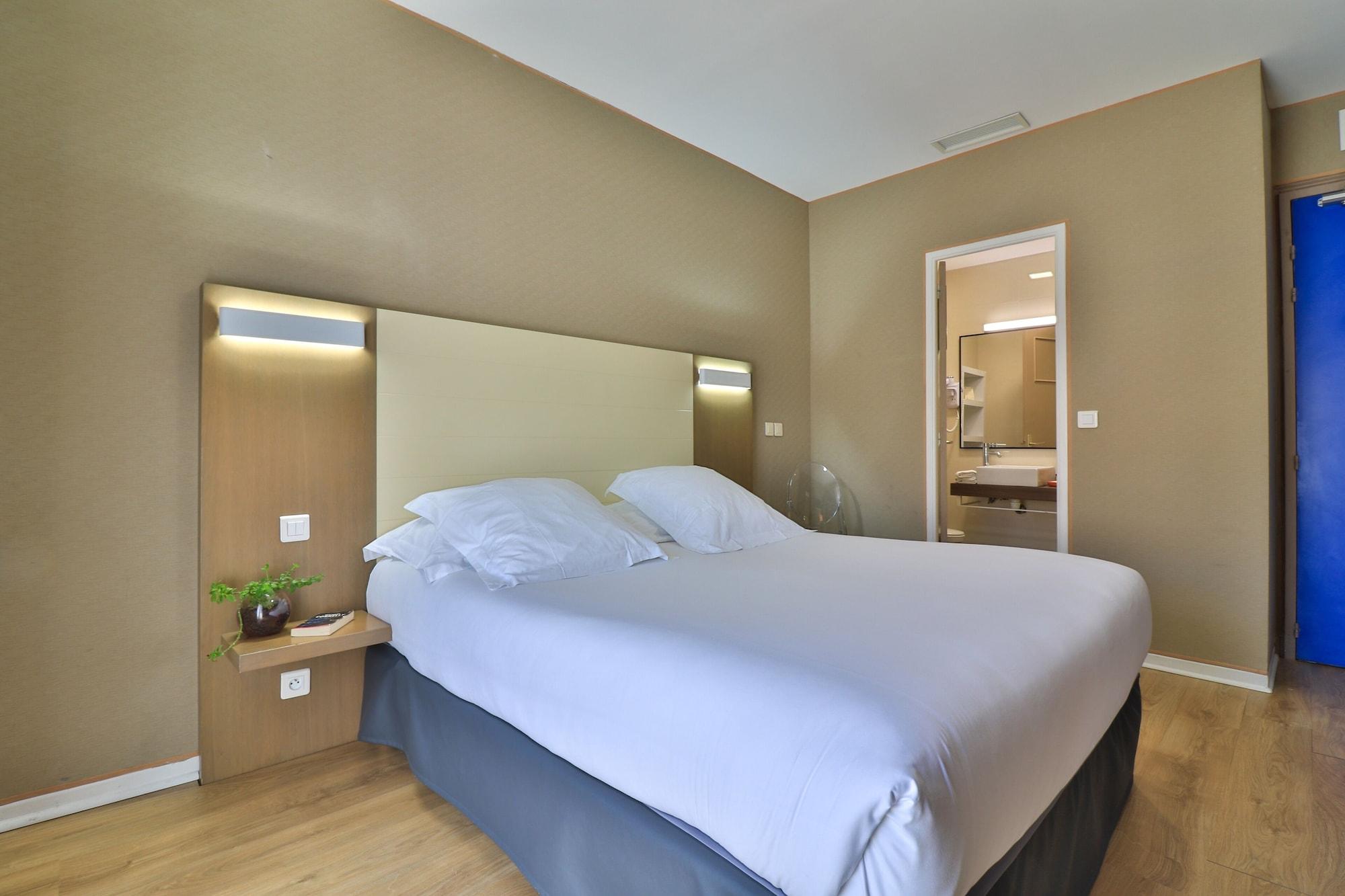 Hotel Amiraute Канны Экстерьер фото