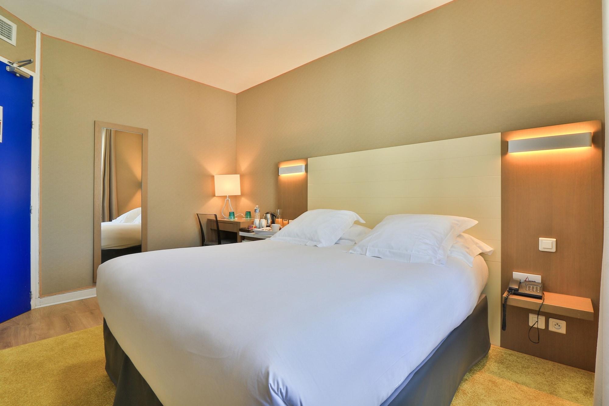 Hotel Amiraute Канны Экстерьер фото